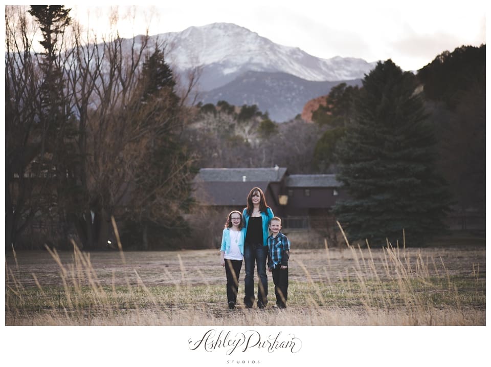 Colorado Springs family photographer
