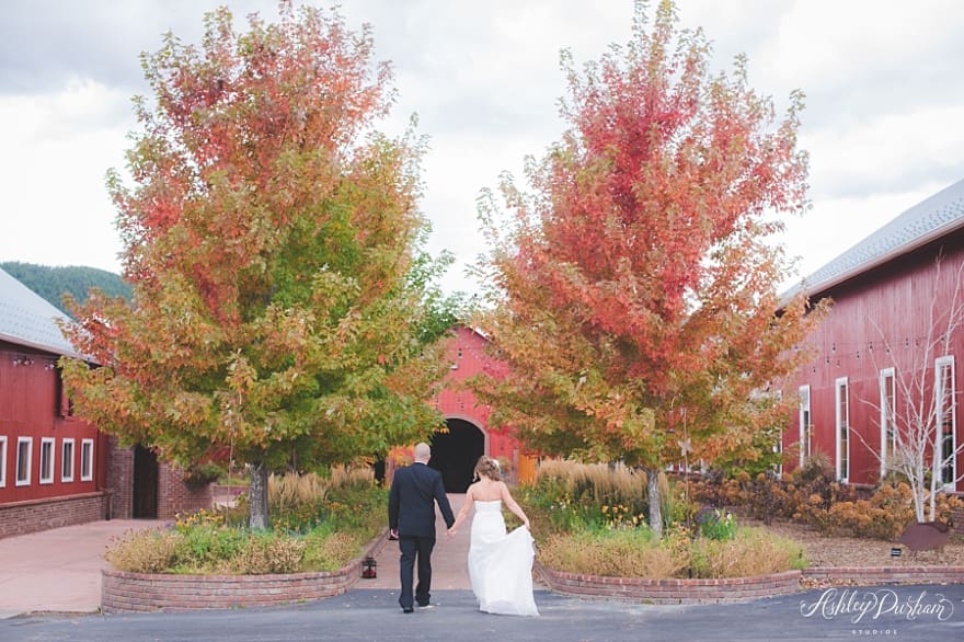crooked willow farm october wedding