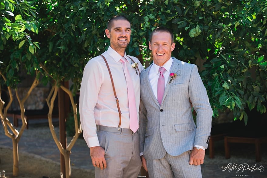 photos to take with your groomsmen at your wedding, pink and gray groomsmen, bohemian groomsmen, sparrows lodge wedding