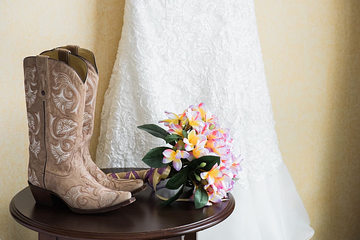 Fort Collins wedding photographer, cowgirl boot weddings