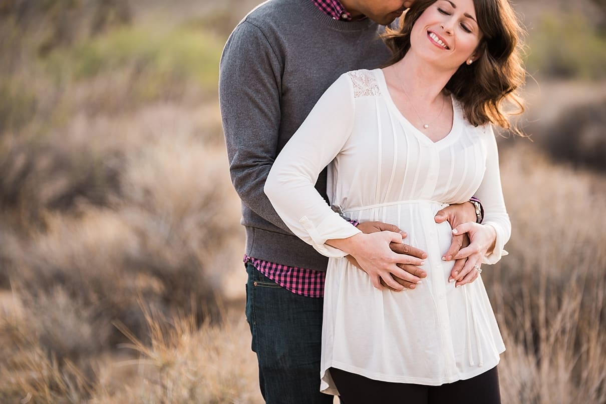 Joshua Tree maternity photographer, pregnancy announcement, baby announcement, fun ways to announce pregnancy