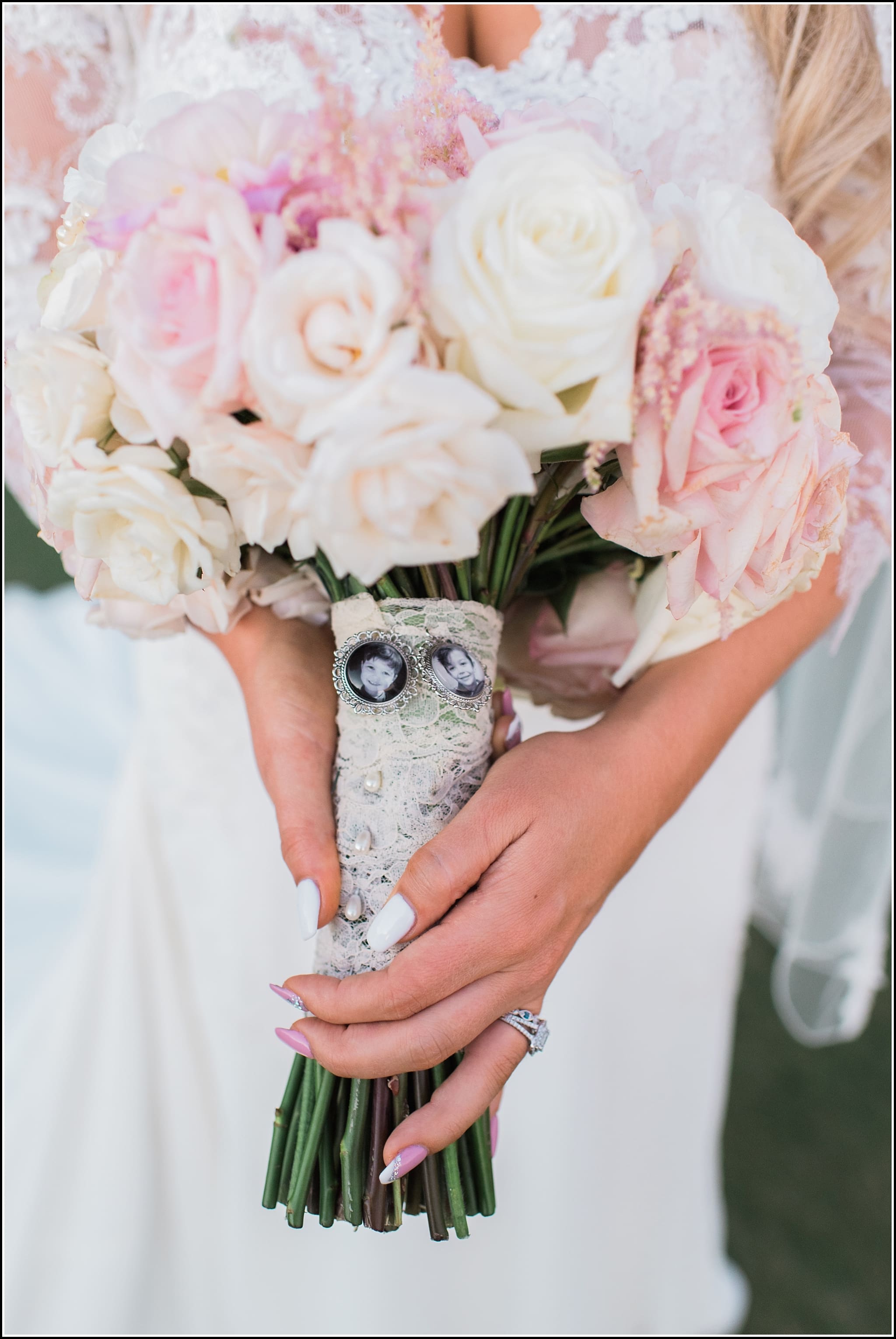 2016 wedding favorites, favorite wedding photos 2016, bouquet, bridal bouquet, bouquet with photos, ways to honor people at wedding