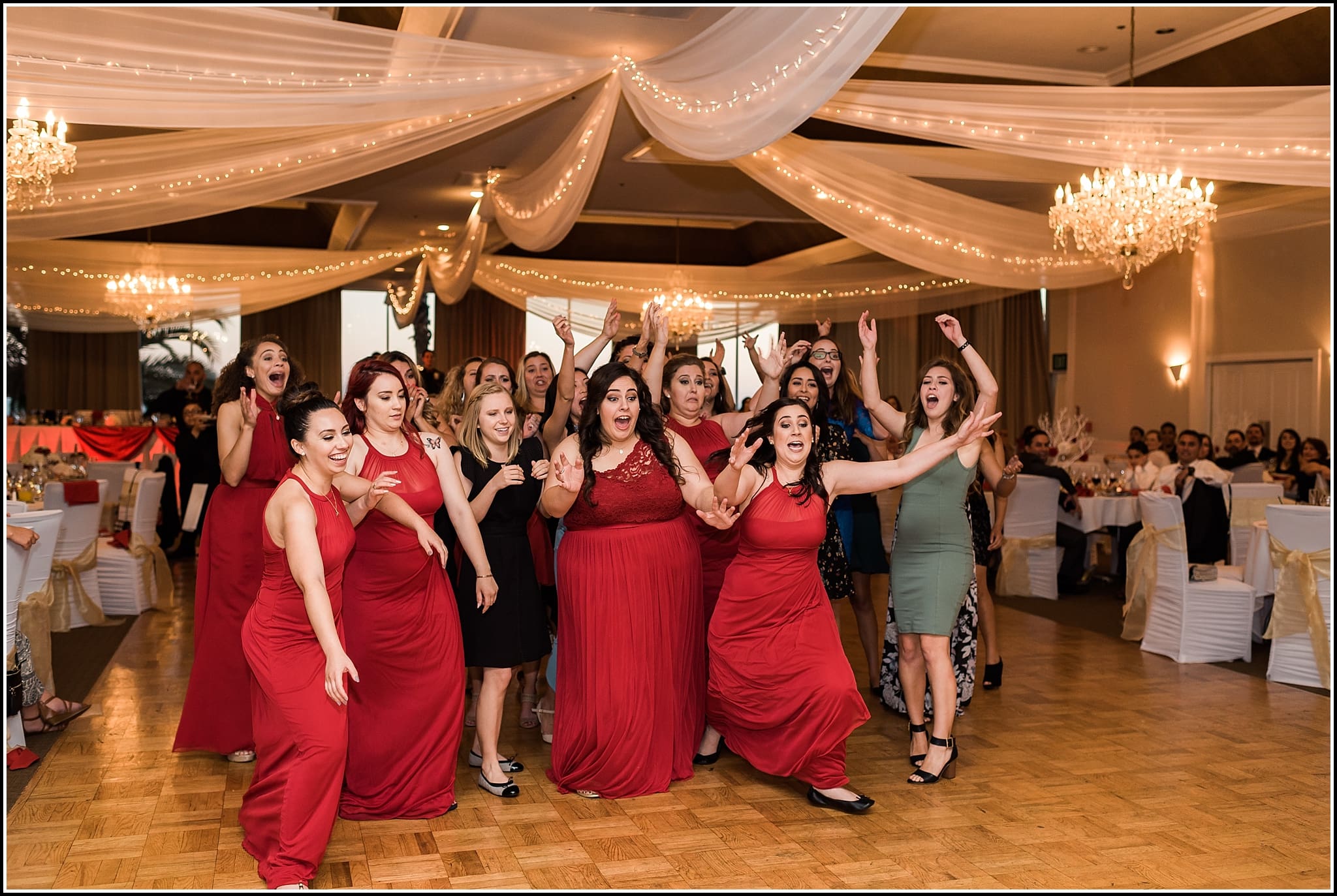  favorite wedding images 2016, wedding photos from 2016, our favorite wedding photos, best bouquet toss photos, wedding reception outtakes