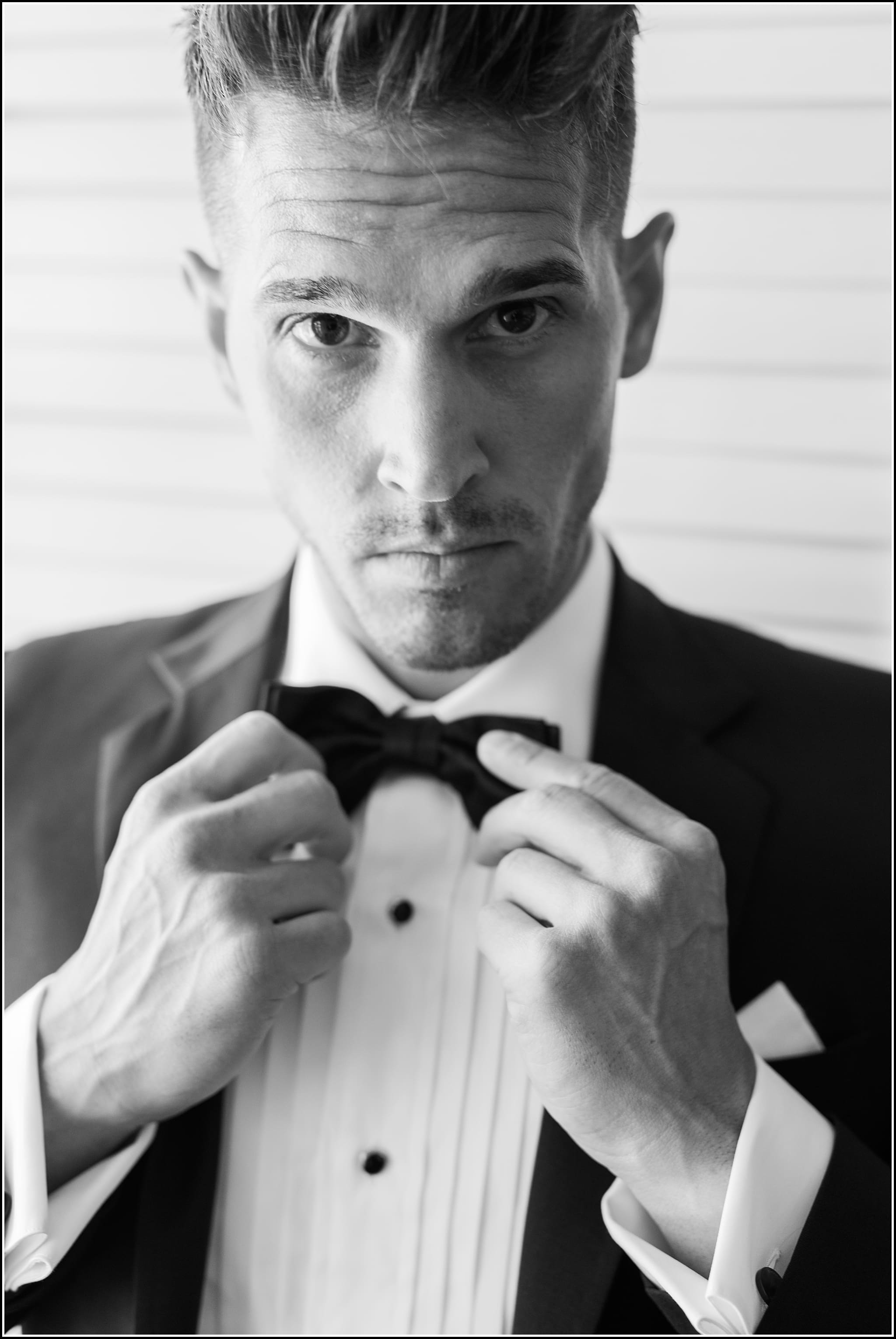  favorite wedding images 2016, wedding photos from 2016, our favorite wedding photos, waldorf wedding, groom portrait, black and white groom portrait, groom getting ready portrait