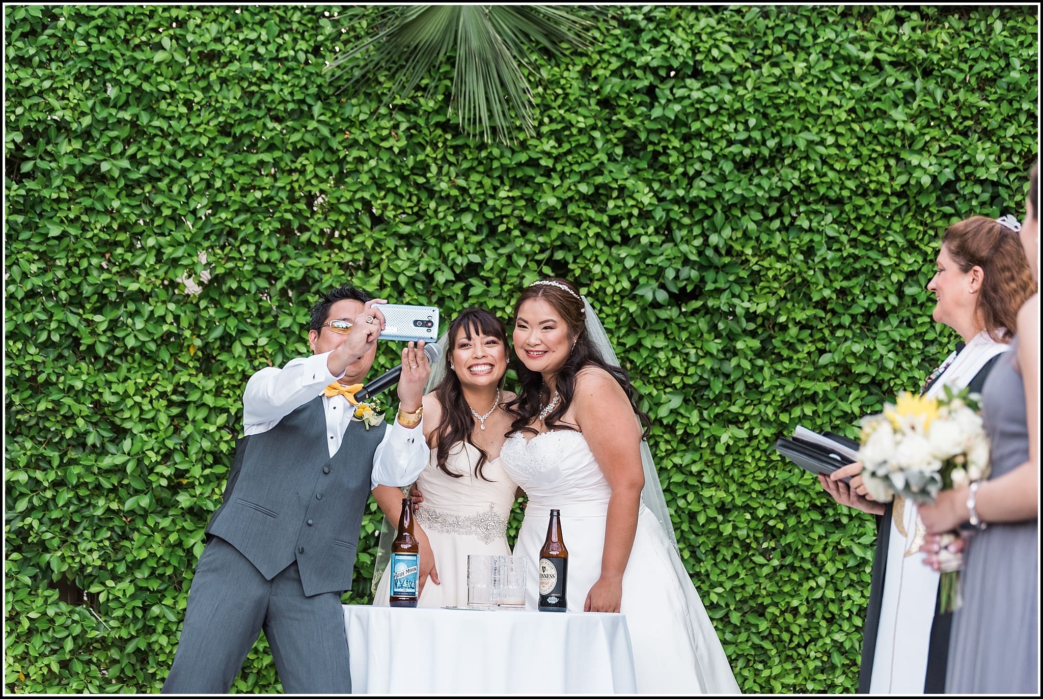  favorite wedding images 2016, wedding photos from 2016, our favorite wedding photos, wedding ceremony photo bomb