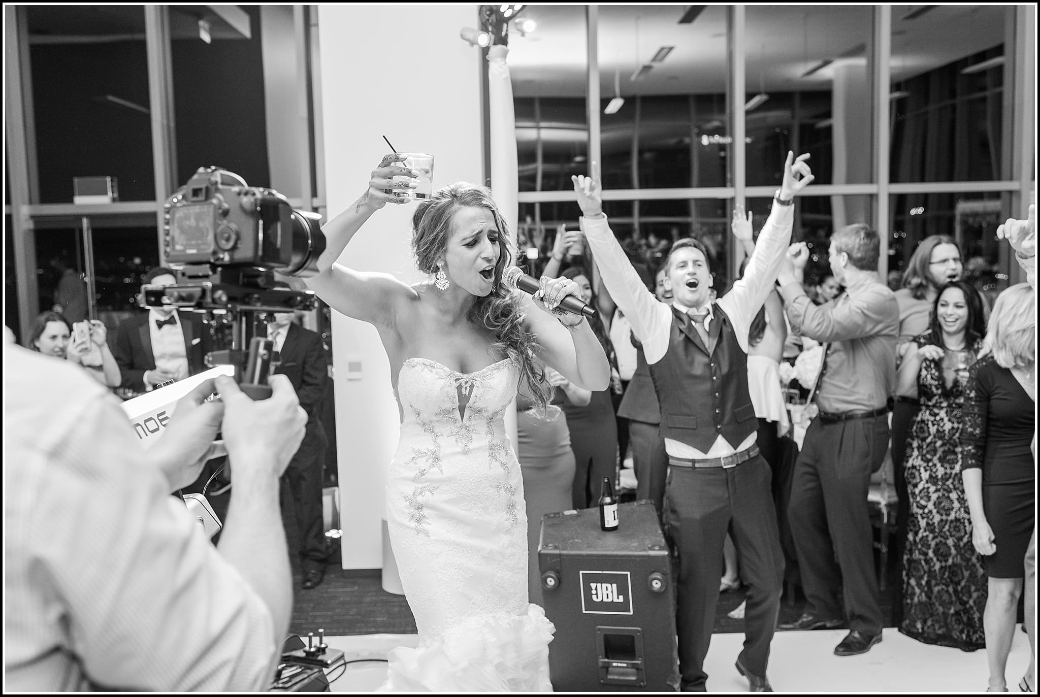  favorite wedding images 2016, wedding photos from 2016, our favorite wedding photos, bride rapping, live performance at wedding, epic rap battle with a bride