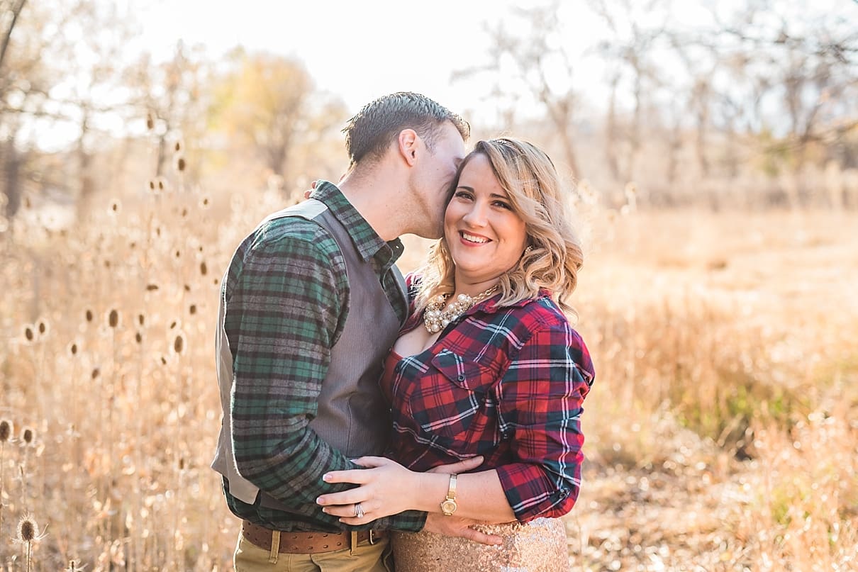 glitter and plaid outfits, christmas card outfit inspiration, holiday card outfit inspiration, what to wear for family christmas photos, colorado springs christmas card photographer, colorado springs family photographer, fountain creek nature center photos