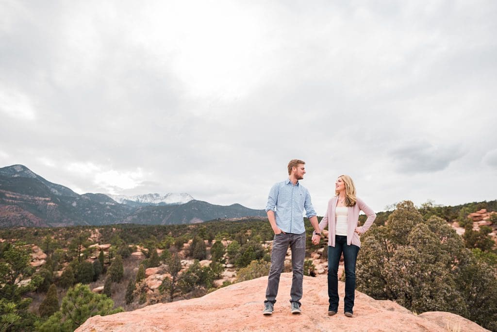 couple looking at each other at garden of the gods