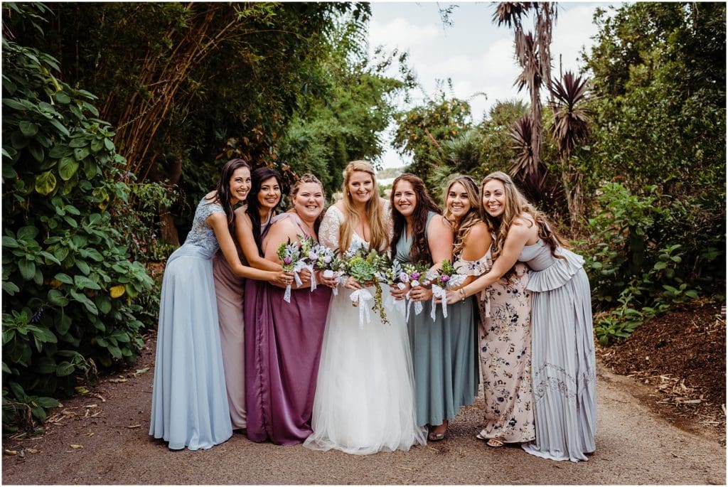 bridal party bouquets made with succulents