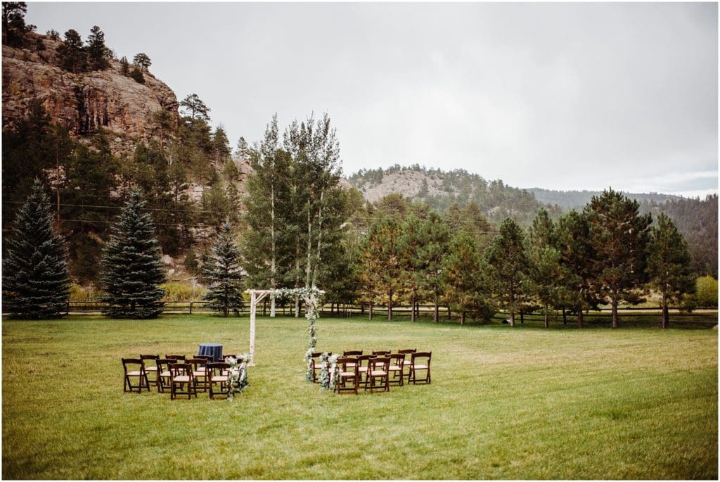 outdoor mountain wedding ceremony in florissant colorado