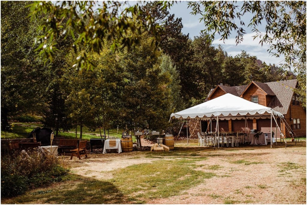 intimate mountain cabin wedding in colorado