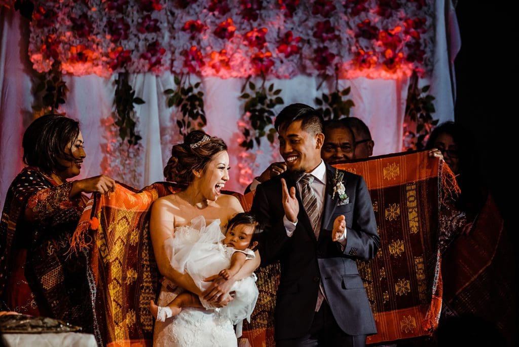 indonesian ulos wedding tradition