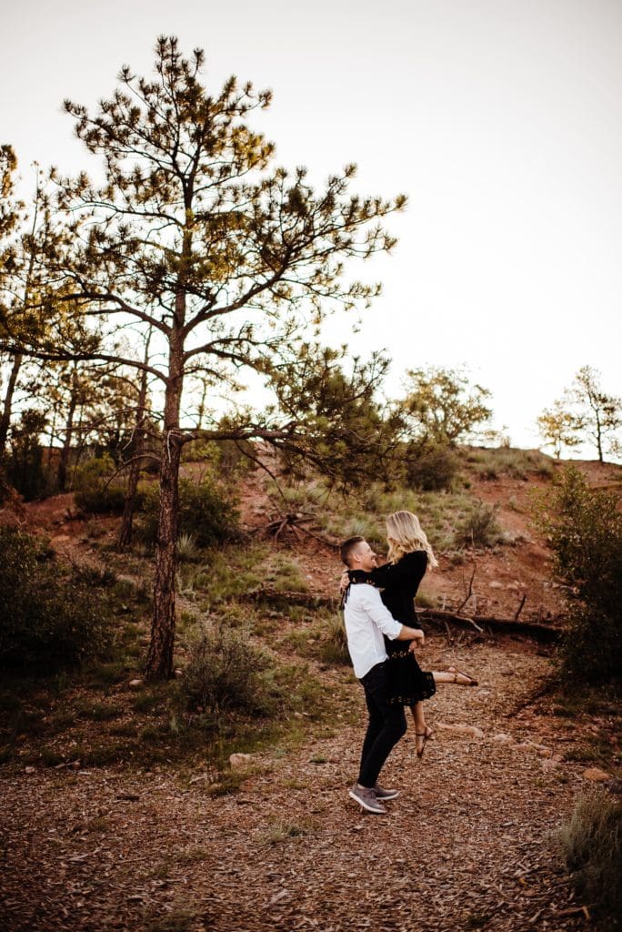 romantic sunrise engagement session at garden of the gods