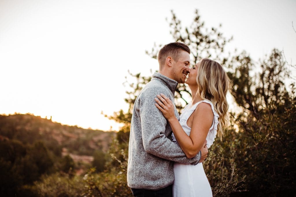 romantic sunrise engagement session at garden of the gods