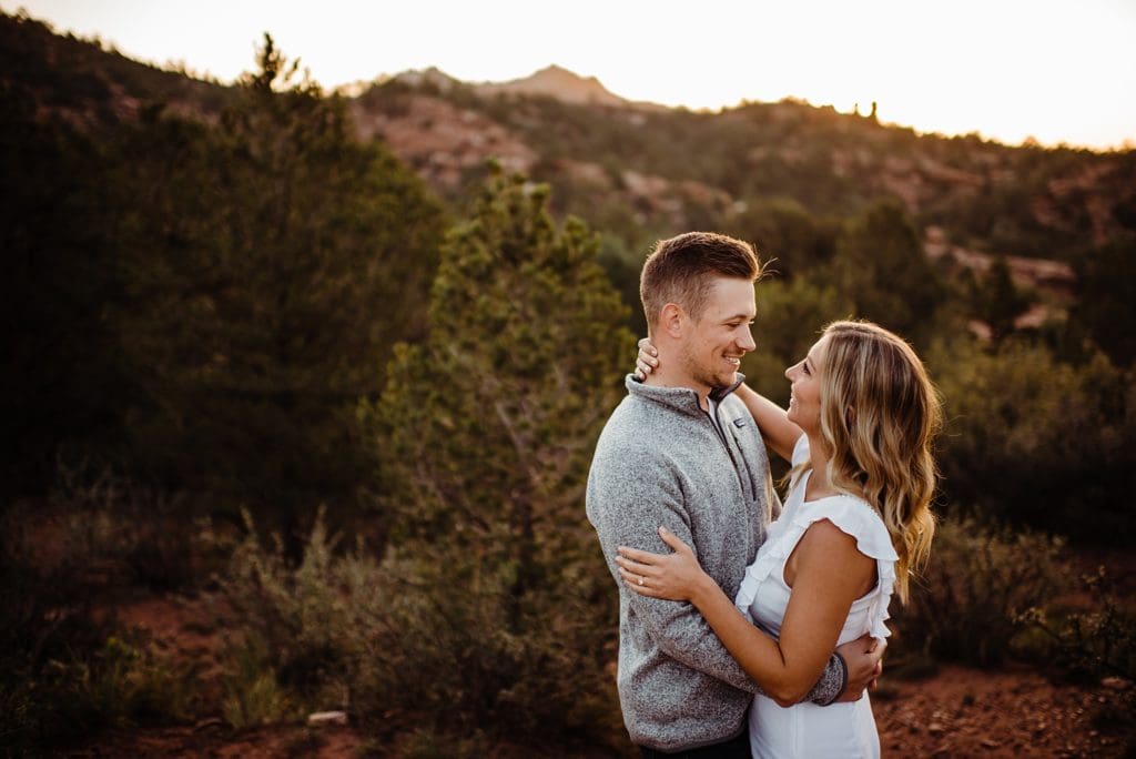 romantic sunrise engagement session at garden of the gods