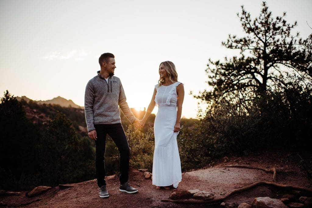 romantic sunrise engagement session at garden of the gods