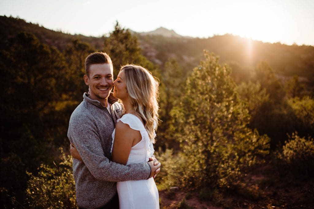 romantic sunrise engagement session at garden of the gods