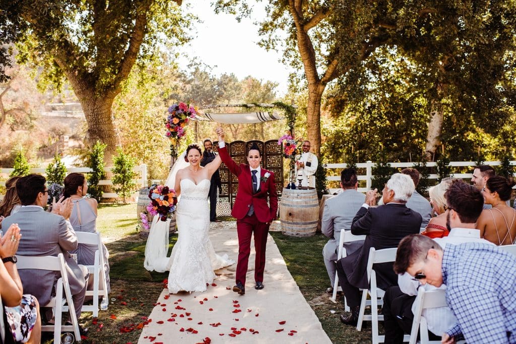 outdoor wedding ceremony at brookview ranch in agoura hills
