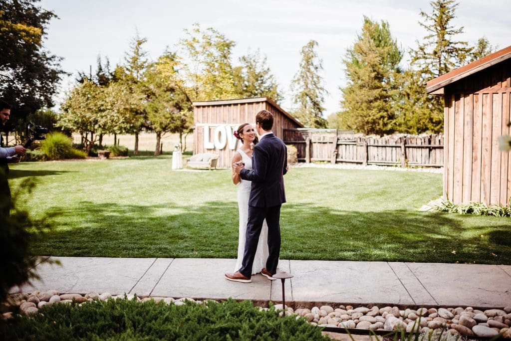 first look at shupe homestead wedding