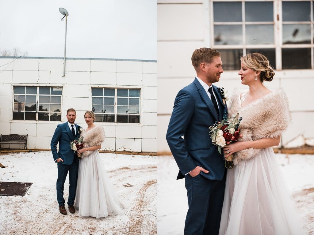 wedding photos at rustic lace barn in colorado springs