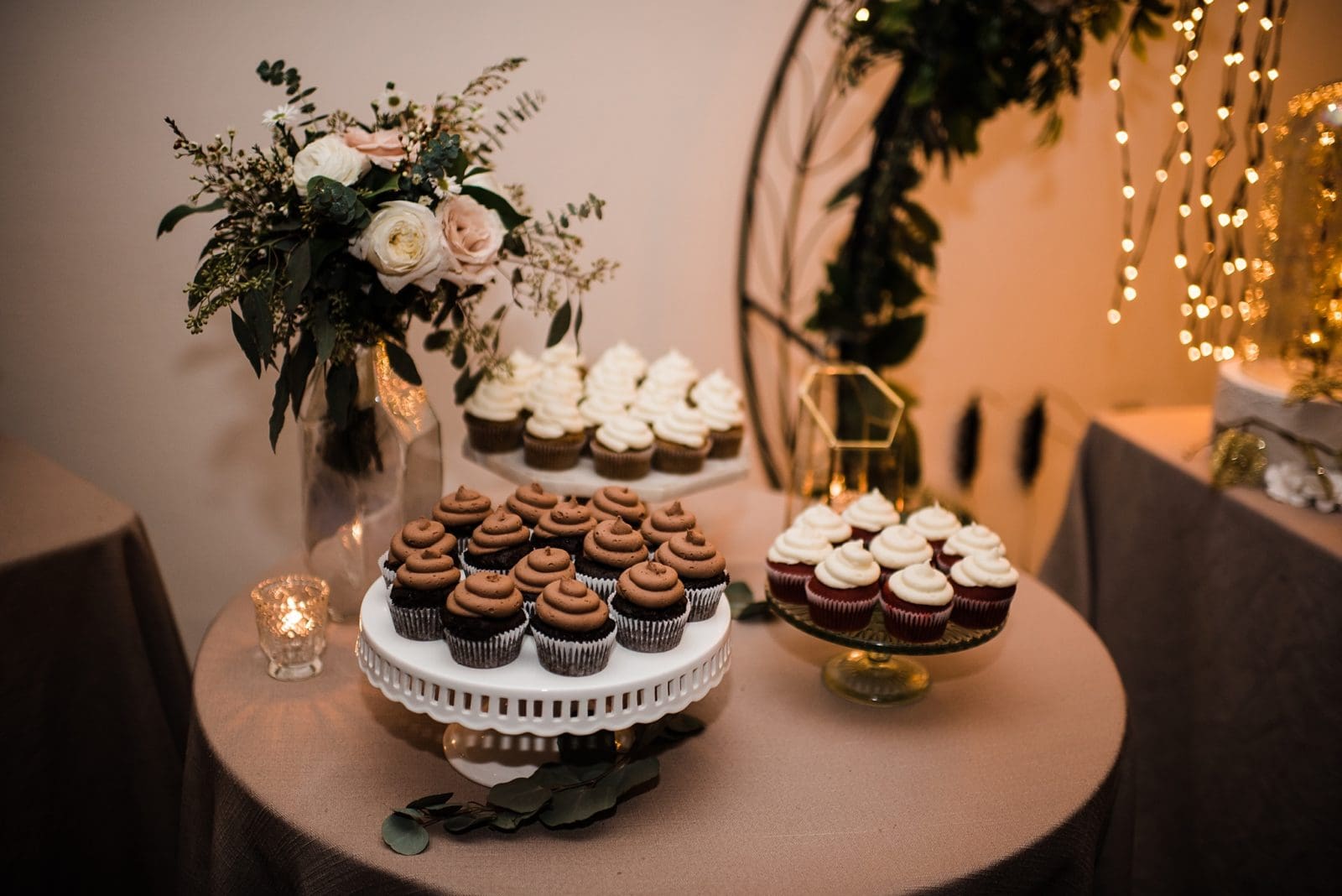 cake table details at palm springs wedding