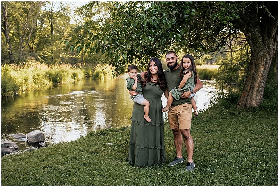 family wearing olive green for family photos