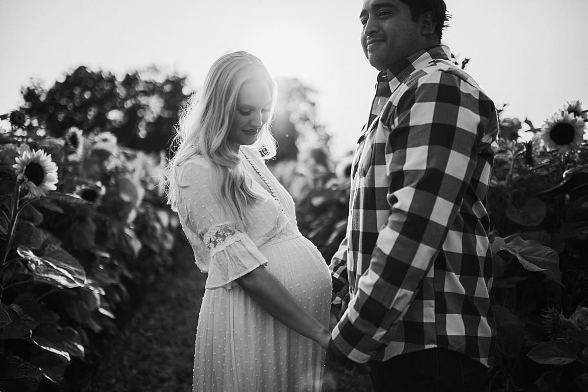 romantic black and white maternity photo