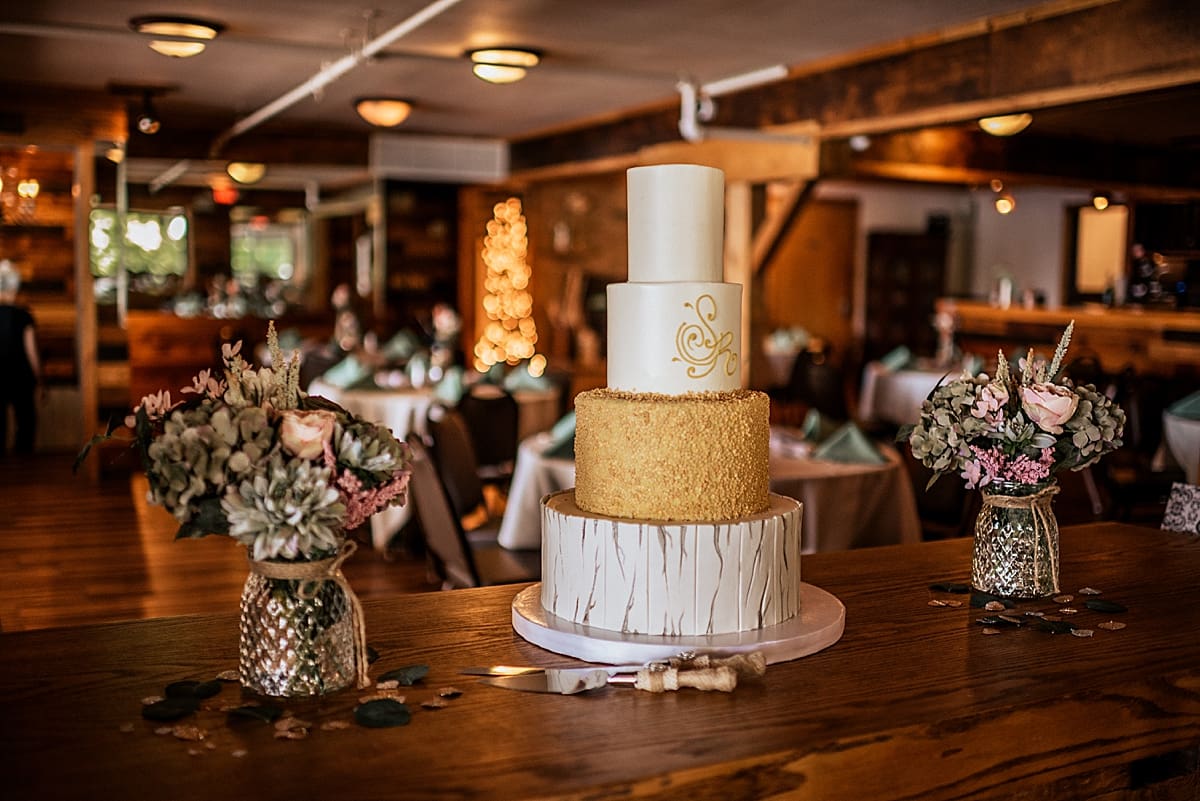 wedding cake by the gingerbread house in muskego