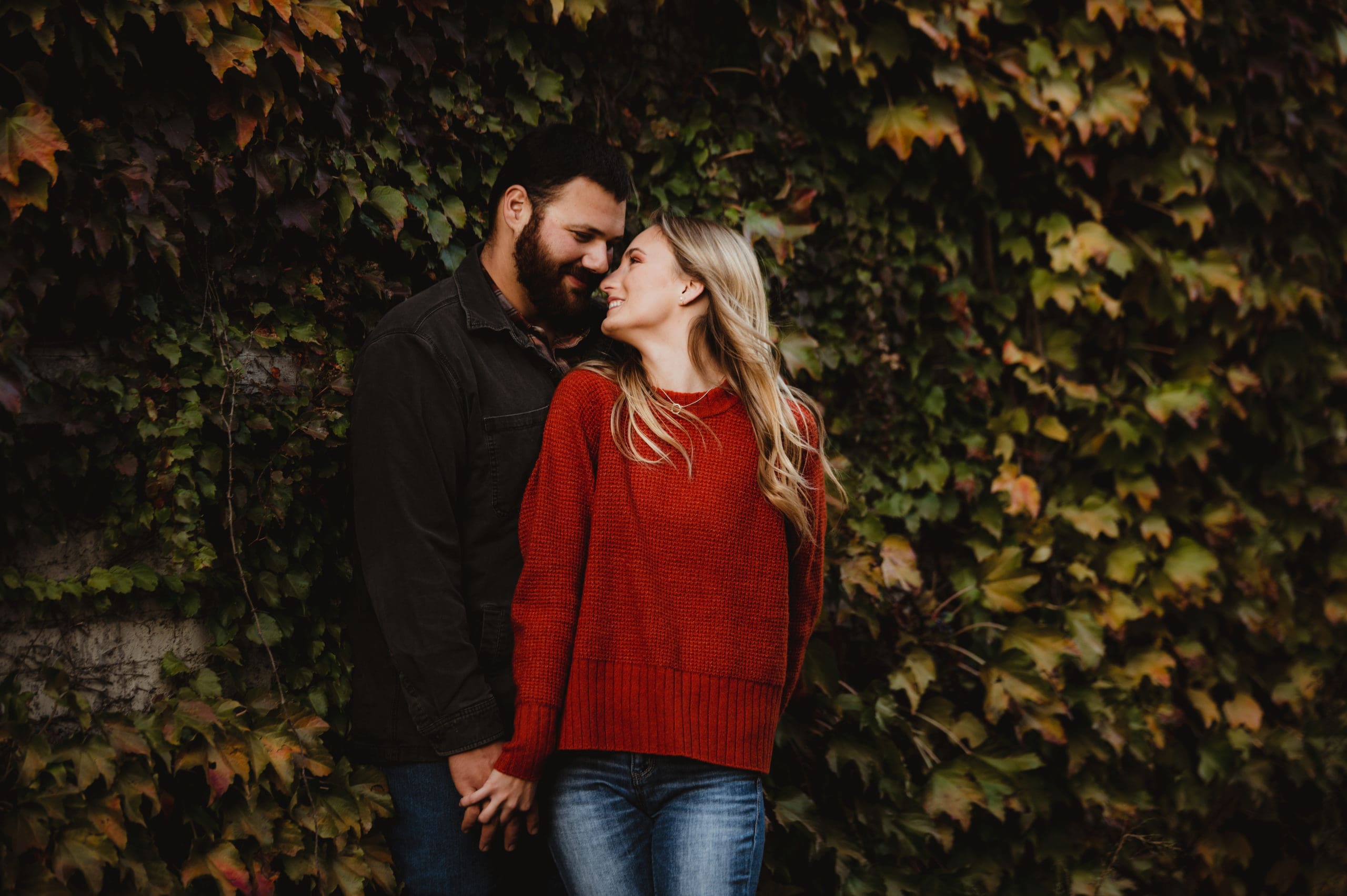 engagement session outfit suggestions