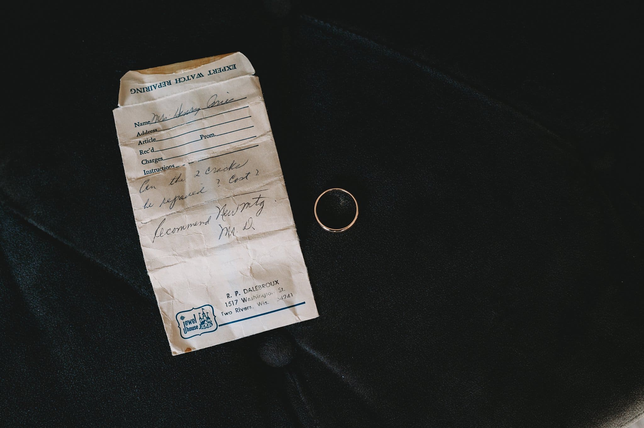 heirloom mens wedding ring