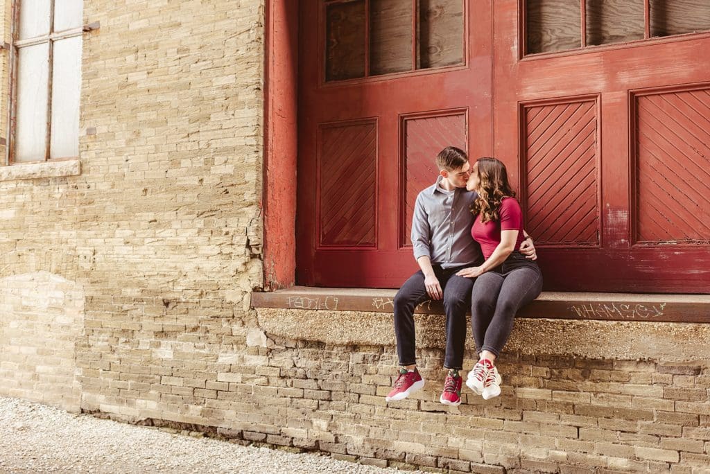 downtown milwaukee couples session