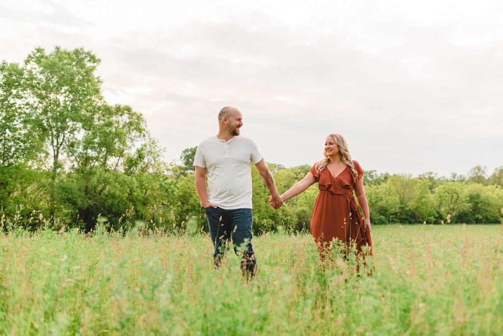 engagement session at kenosha veterans park in twin lakes wisconsin