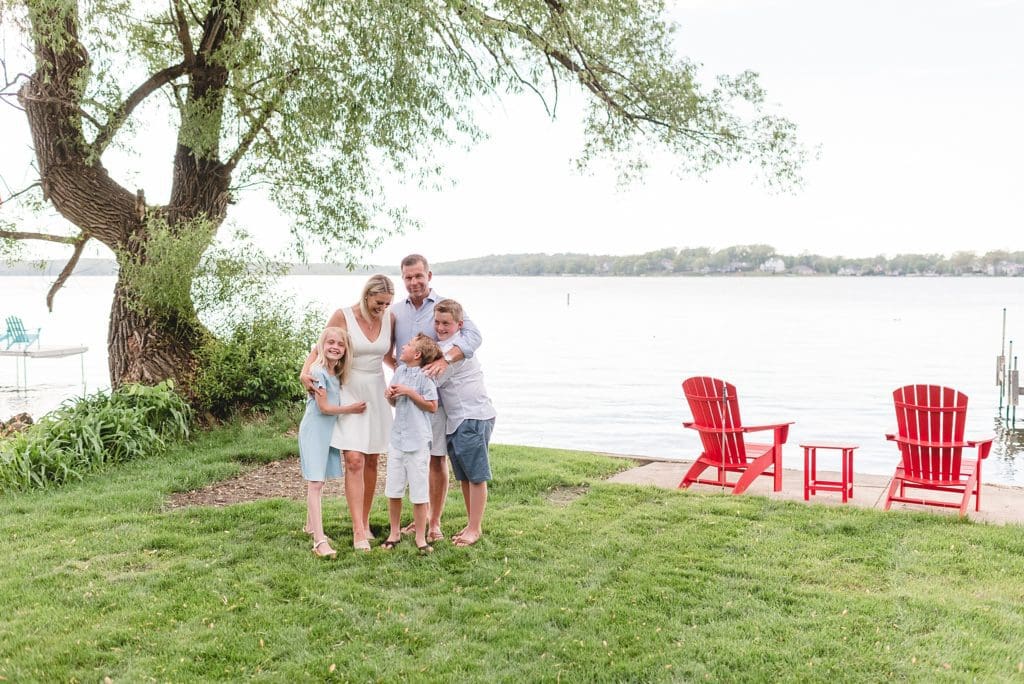 family session at pewaukee lake in wisconsin