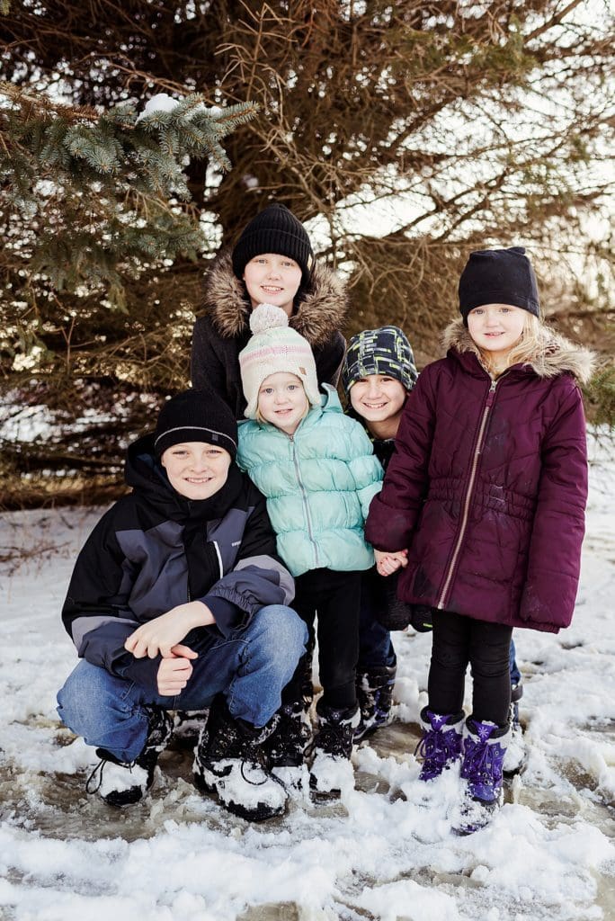 wisconsin family session in the snow