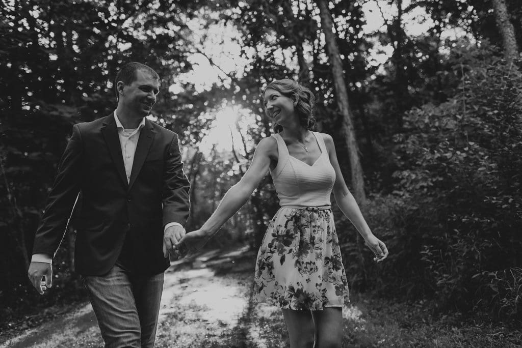 engagement session at white river county park