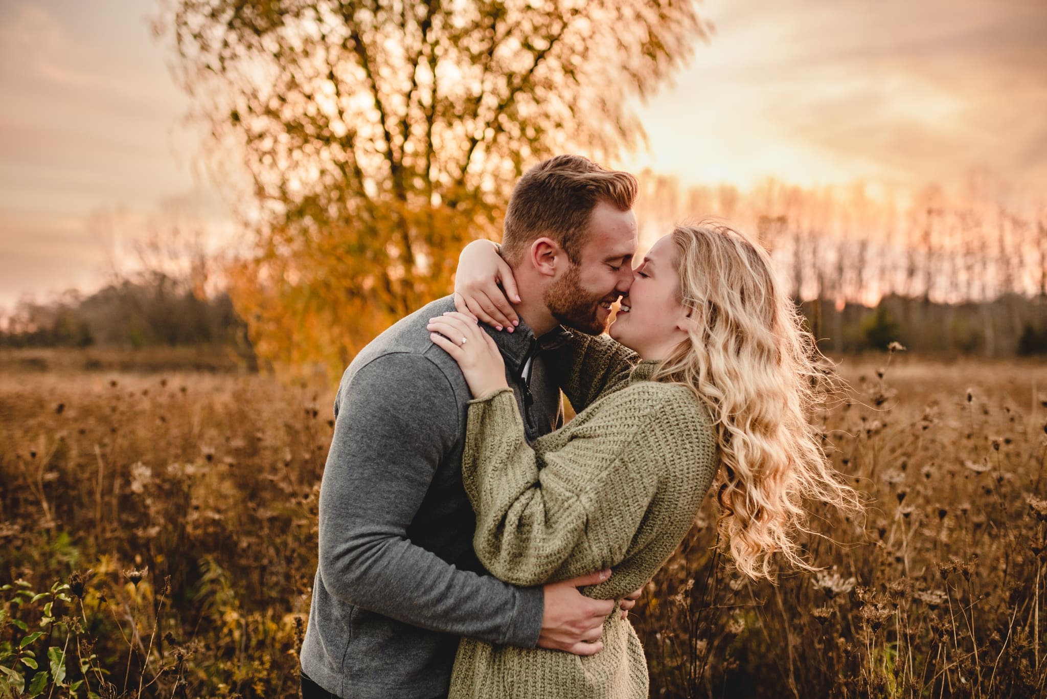 autumn engagement session in wisconsin