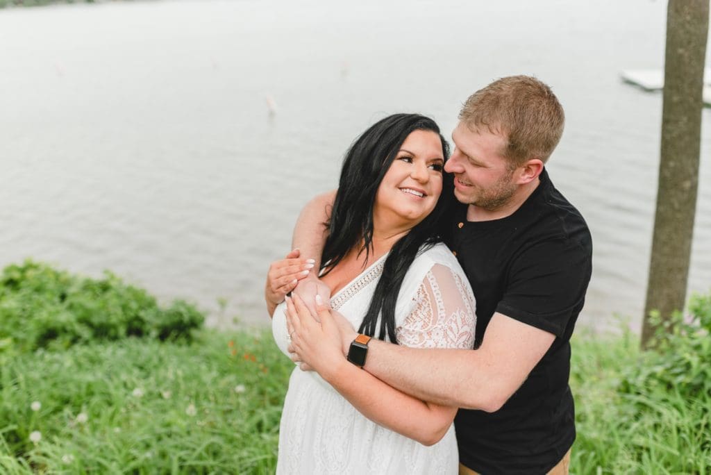 couples photos at twin lakes wisconsin