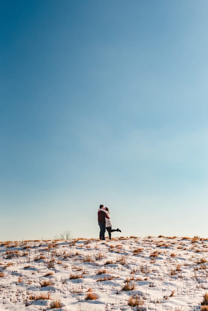 engagement photos that show a lot of negative space