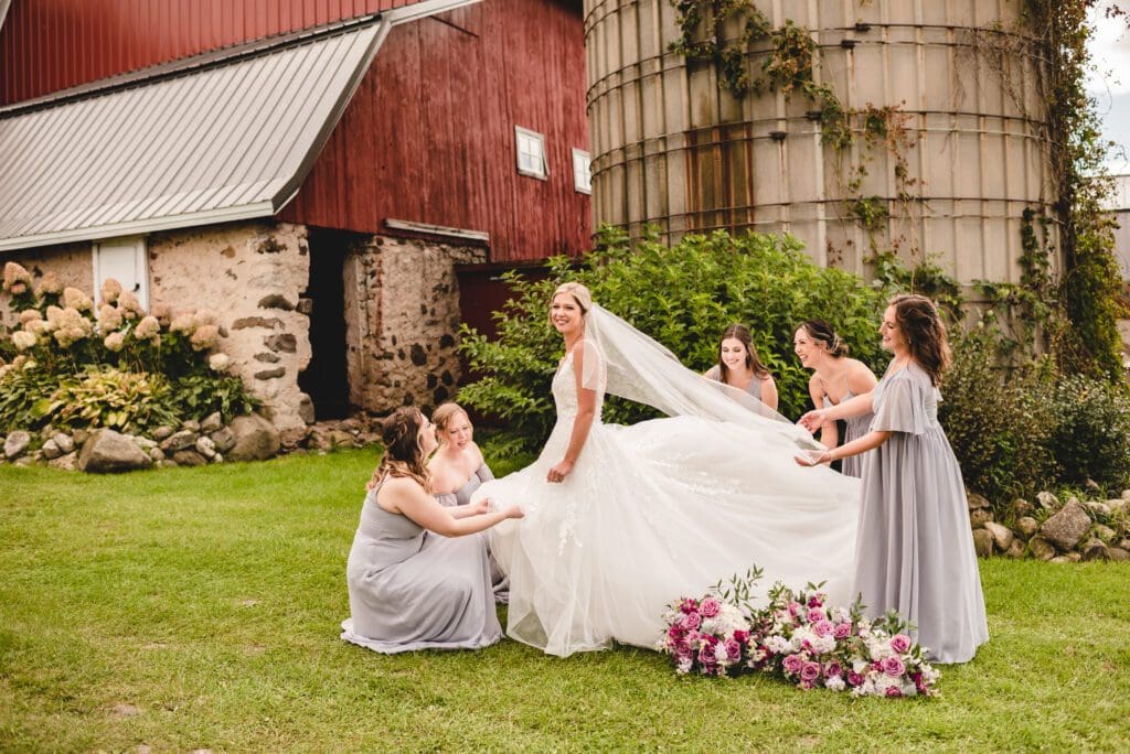 how photographers can help wedding parties feel more at ease on wedding days