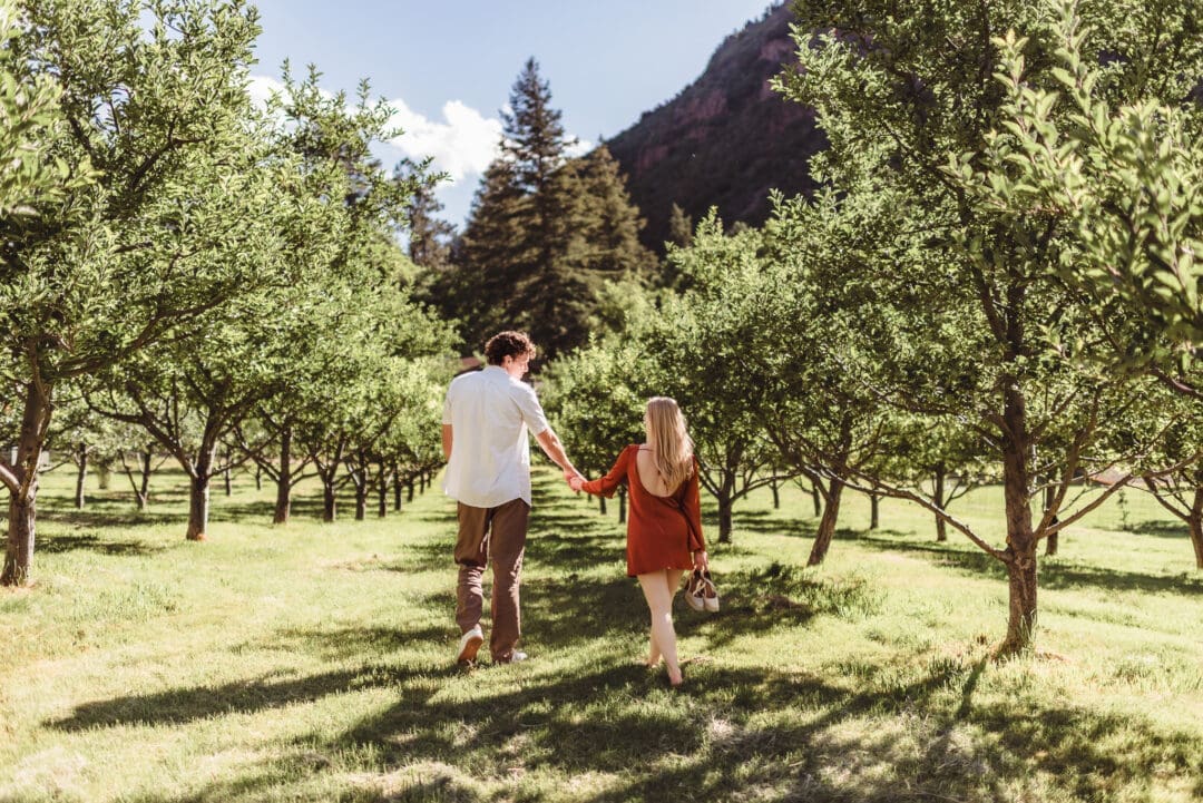 engagement photos at orchard canyon in sedona